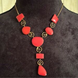 🌸VTG Red Enameled Brass Necklace